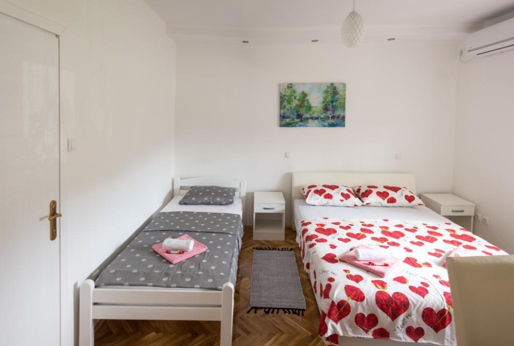Apartmani Bridge Требинье Экстерьер фото